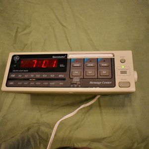 GE SPACEMAKER AM/FM Radio 7-4280A Under Cabinet Mount Message Center Works